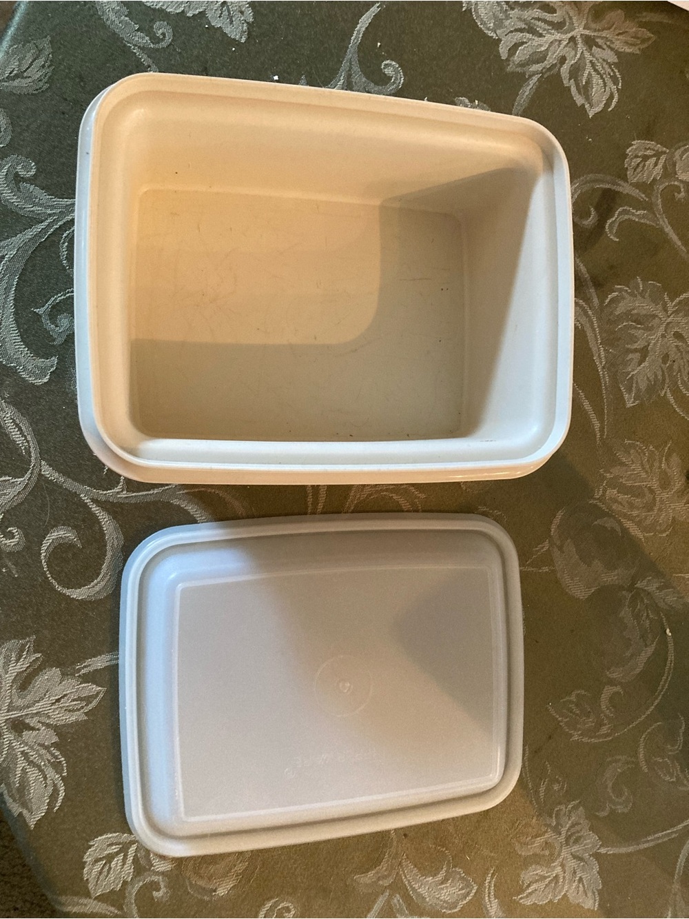 Tupperware Ice Cream Storage Container with Lid